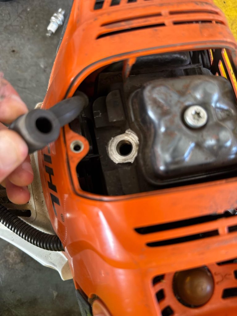 How to Clean Spark Plug Hole Without Compressed Air