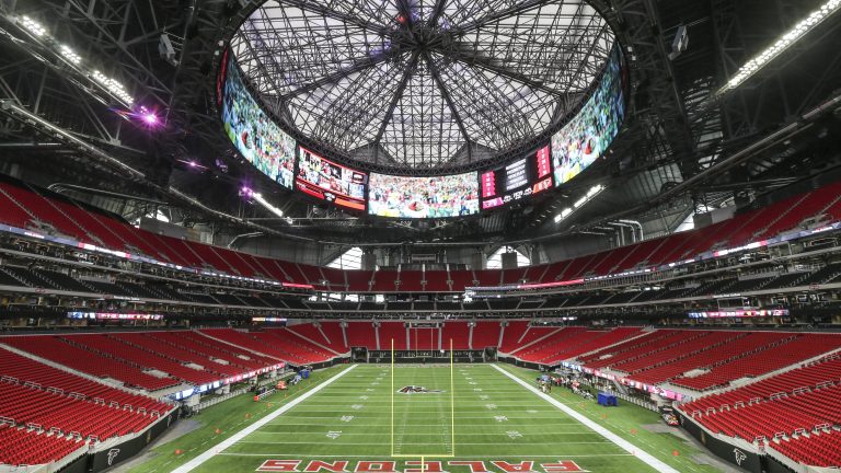 Is Mercedes Benz Stadium Air Conditioned