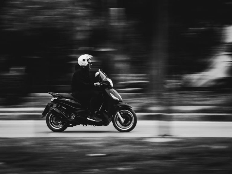 How Fast Can a 200Cc Scooter Go: Speed Unleashed