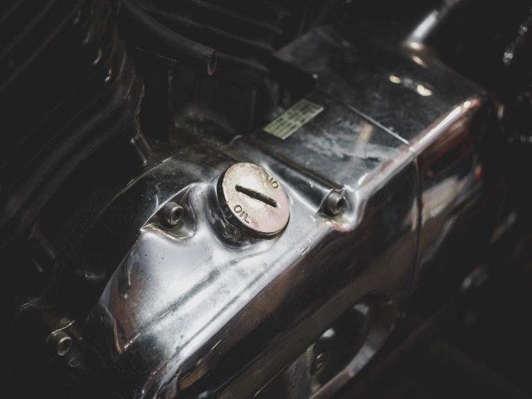 How to Adjust a Motorcraft 2100 Carburetor: Expert Tips